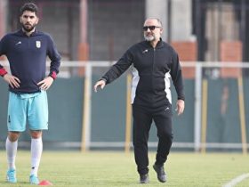 سرمربی تیم امید: بازیکن ملی باید از هر لحاظ الگو باشد