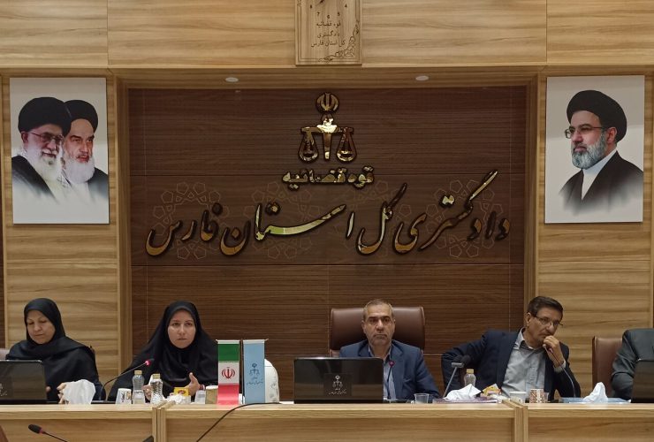 بازگشت خانواده به نقش اصیل خود یک ضرورت اجتماعی است