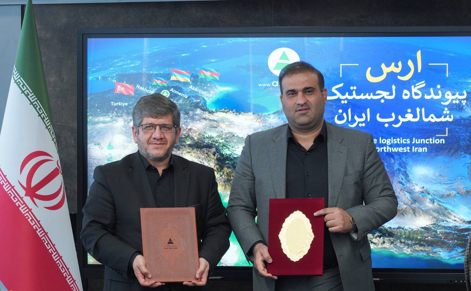 منطقه آزاد ارس و راه آهن کشور برای تبدیل جلفا به هاب ترانزیتی و لجستیکی تفاهم کردند