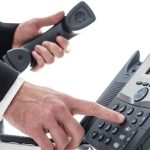 ابهام در ماجرای قطعی تلفن هتل‌های فارس و پاسخ متولیان شبکه
