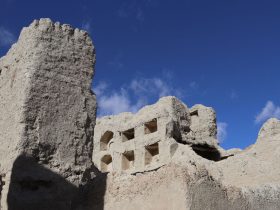 قلعه تاریخی ایزدخواست، کهن‌ترین بنای طبقاتی جهان، نیازمند استحکام‌بخشی فوری