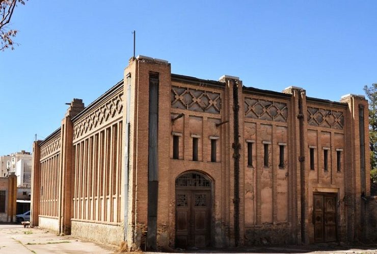 نسخه نجات ریسباف اصفهان چیست؟ پایان بازی برنده-بازنده برای یک اثر ملی