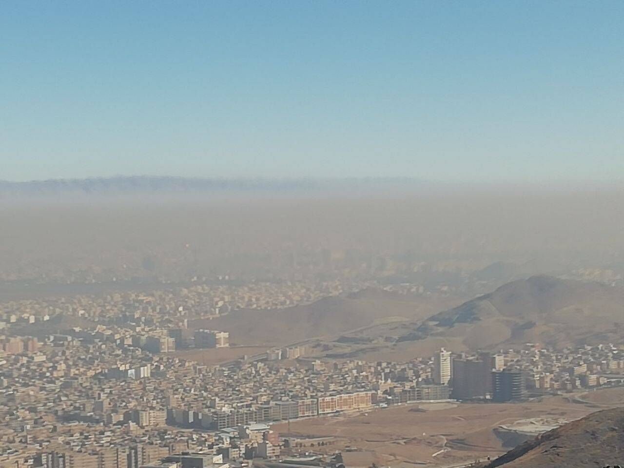 سایه سنگین مازوت و ترافیک بر آسمان مشهد؛ هشدار قرمز زیست‌محیطی صادر شد