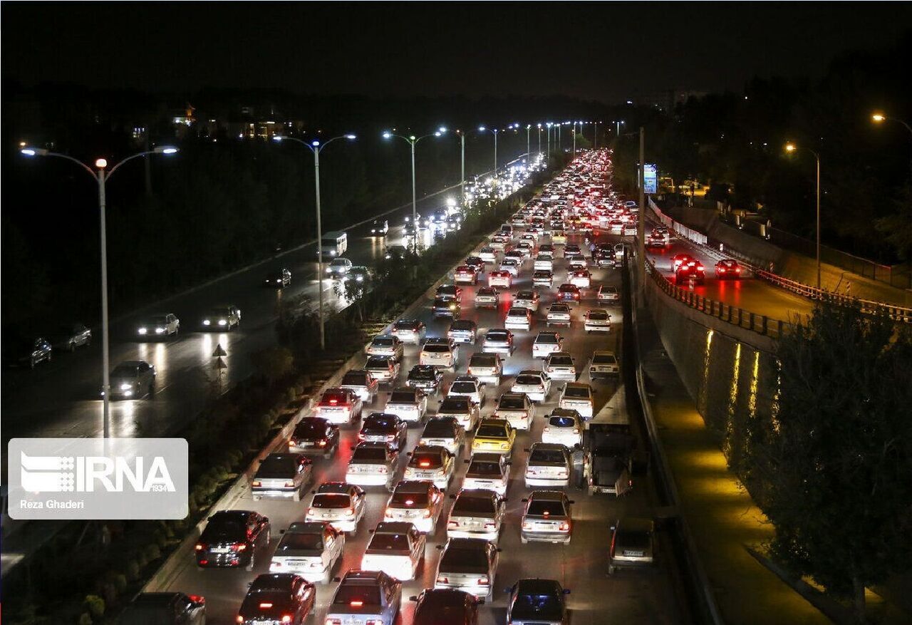 زیر ذرهبین پلیس؛ آزادراههای قزوین تحت کنترلِ ۵۰ تیم آمادهباش برای روانسازی ترافیک