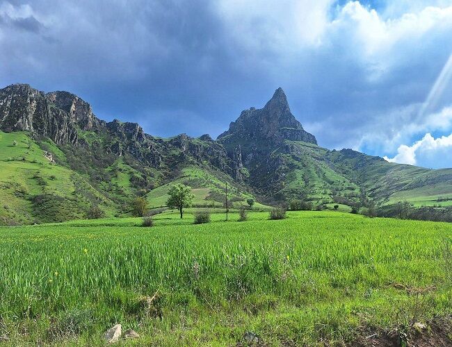 زیرساخت‌های ژئوپارک شهرستان انگوت توسعه می‌یابد