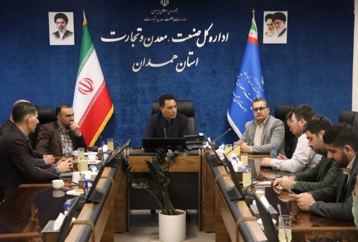 اعلام آمادگی سرمایهگذاران چینی برای احداث ۵ واحد تولید فولاد در همدان