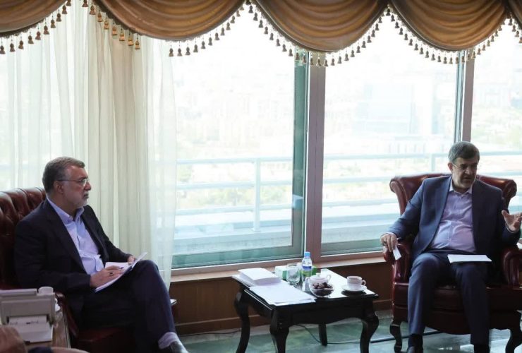 استاندار یزد: ۱۰ آمبولانس جدید برای مراکز درمانی استان تامین می‌شود