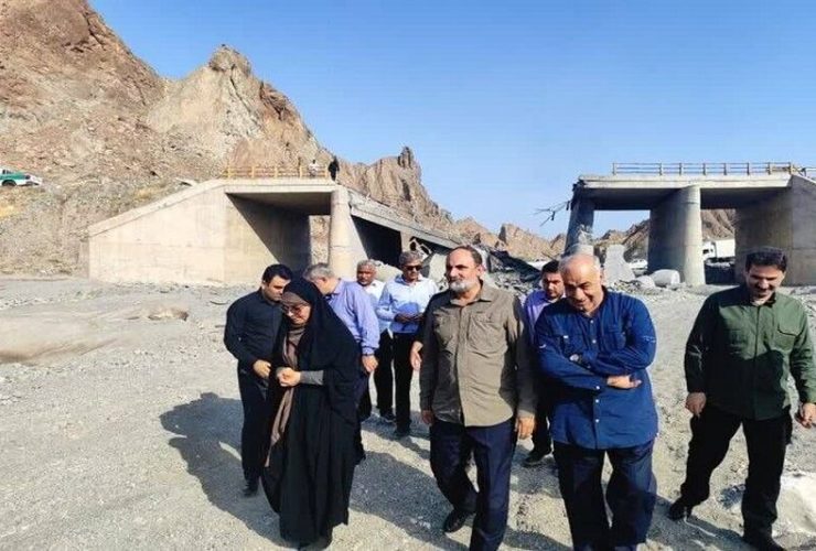 تسریع در عملیات آواربرداری و بهسازی هرمزگان