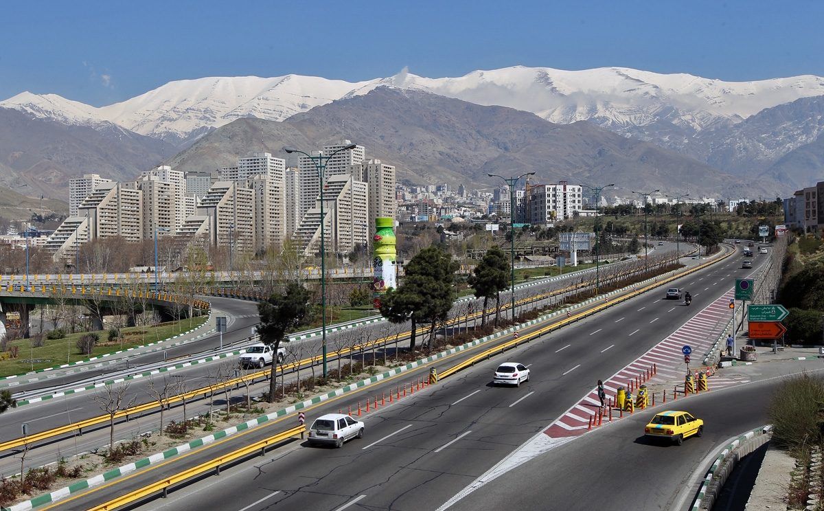 تهران وارد فاز بازگشایی نسبی پس از ۶ روز تعطیلی شد