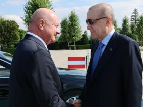 استقبال رسمی اردوغان از صدراعظم اتریش در کاخ ریاست‌جمهوری
