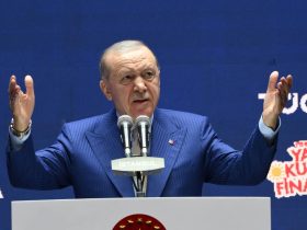 اردوغان بر حمایت از جوانان و توسعه برنامه‌های آموزشی تأکید کرد