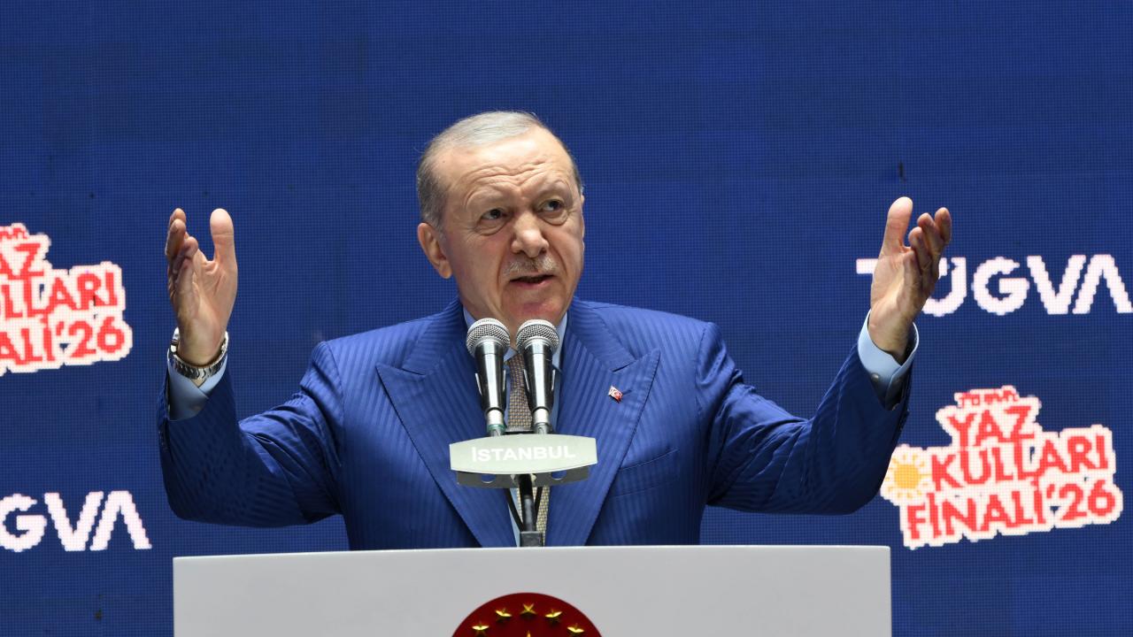 اردوغان بر حمایت از جوانان و توسعه برنامه‌های آموزشی تأکید کرد