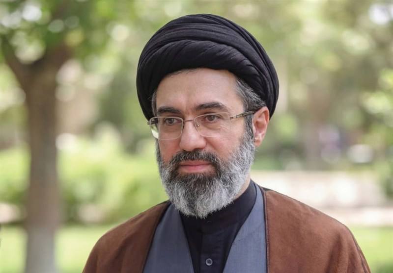 رهبر انقلاب: هر آنچه به ضرر انسجام اجتماعی باشد، ممنوع است